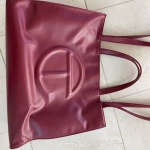 Telfar medium in Oxblood